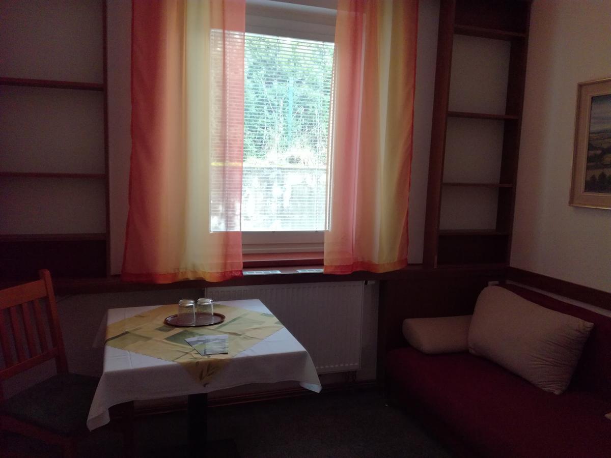 Hotel Berounka Liblín Buitenkant foto