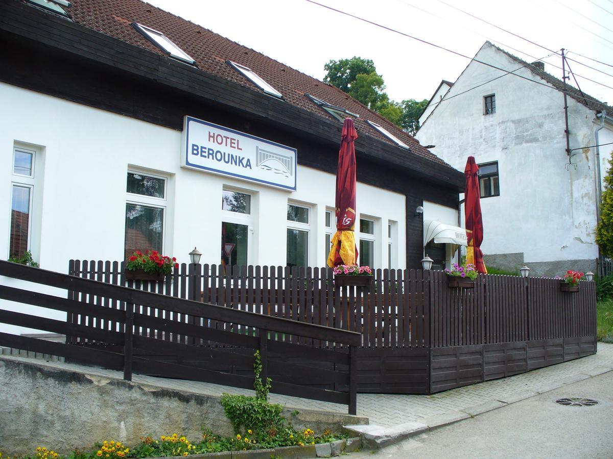 Hotel Berounka Liblín Buitenkant foto