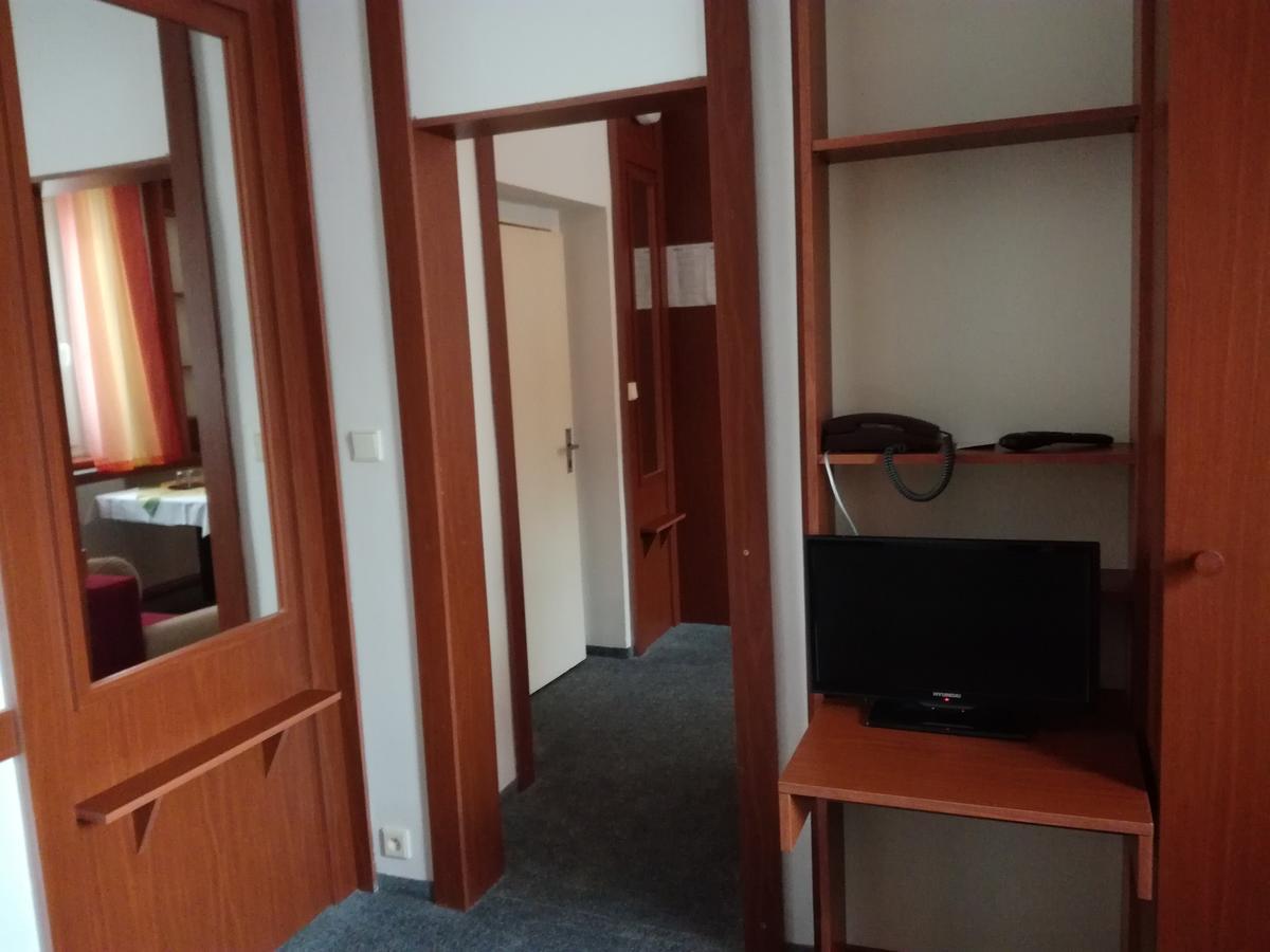 Hotel Berounka Liblín Buitenkant foto