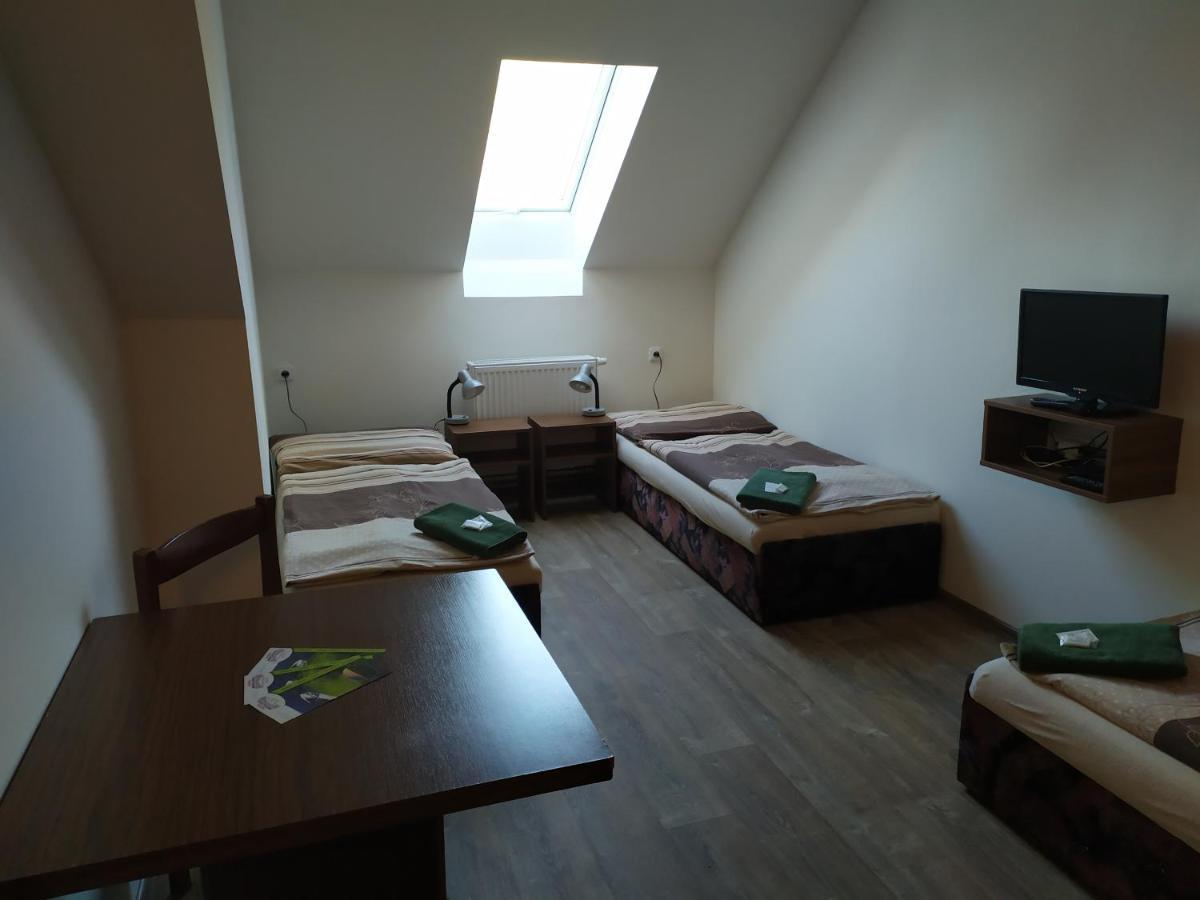 Hotel Berounka Liblín Buitenkant foto